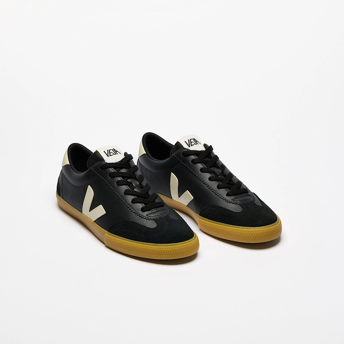 Volley leather black