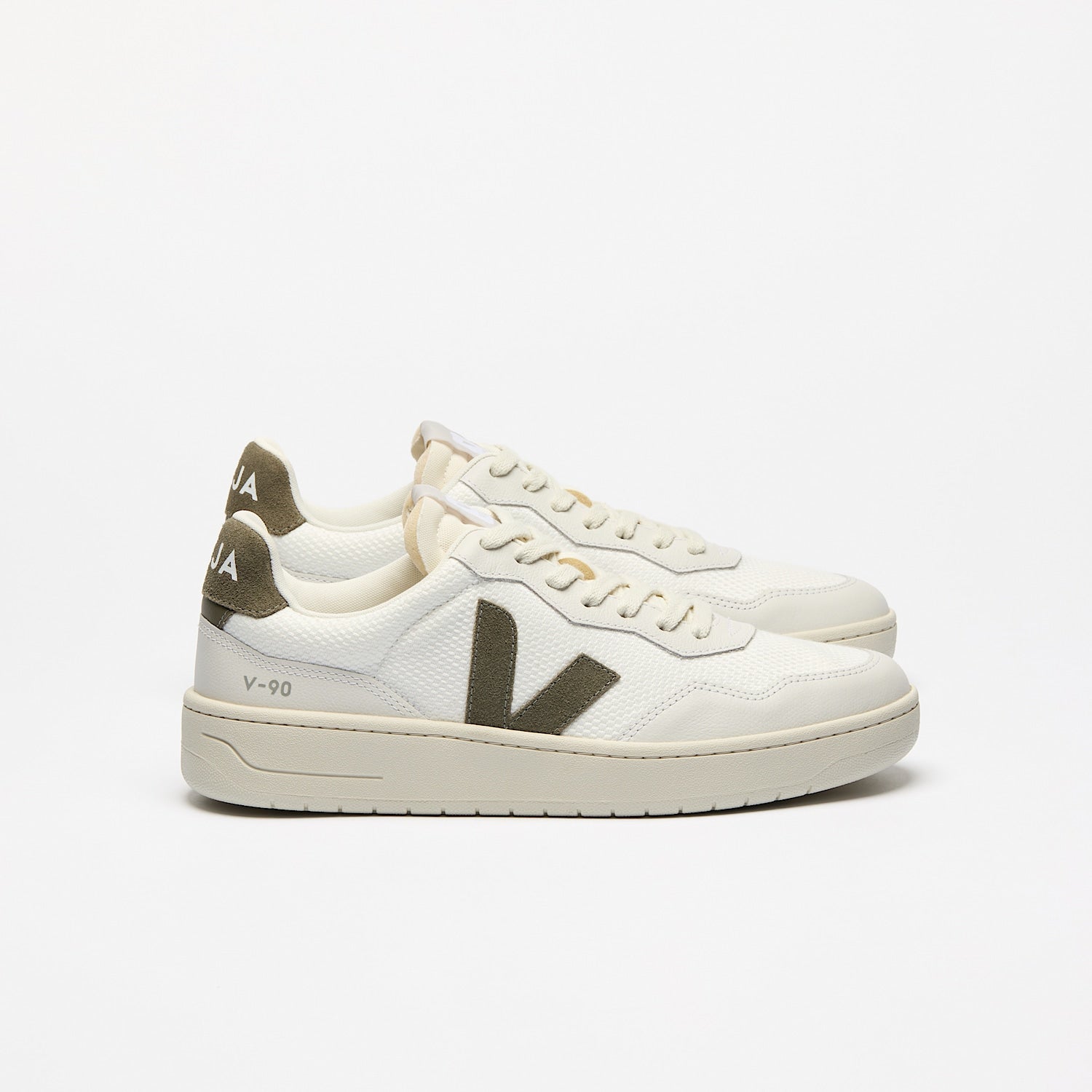 V-90 b-mesh kaki