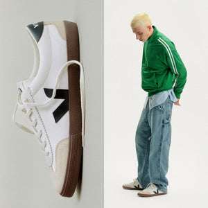 Veja Volley white / nautico bark