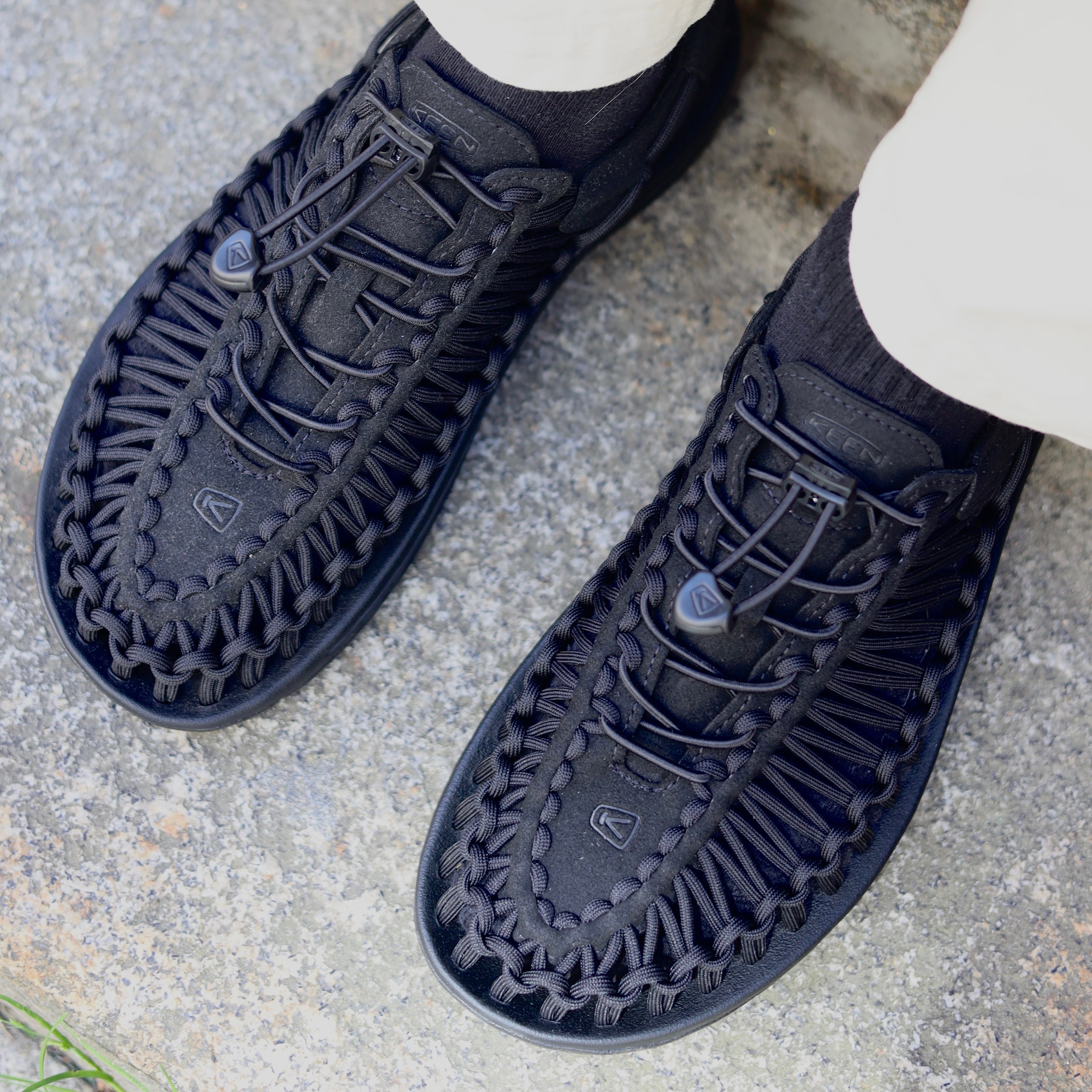 Uneek black