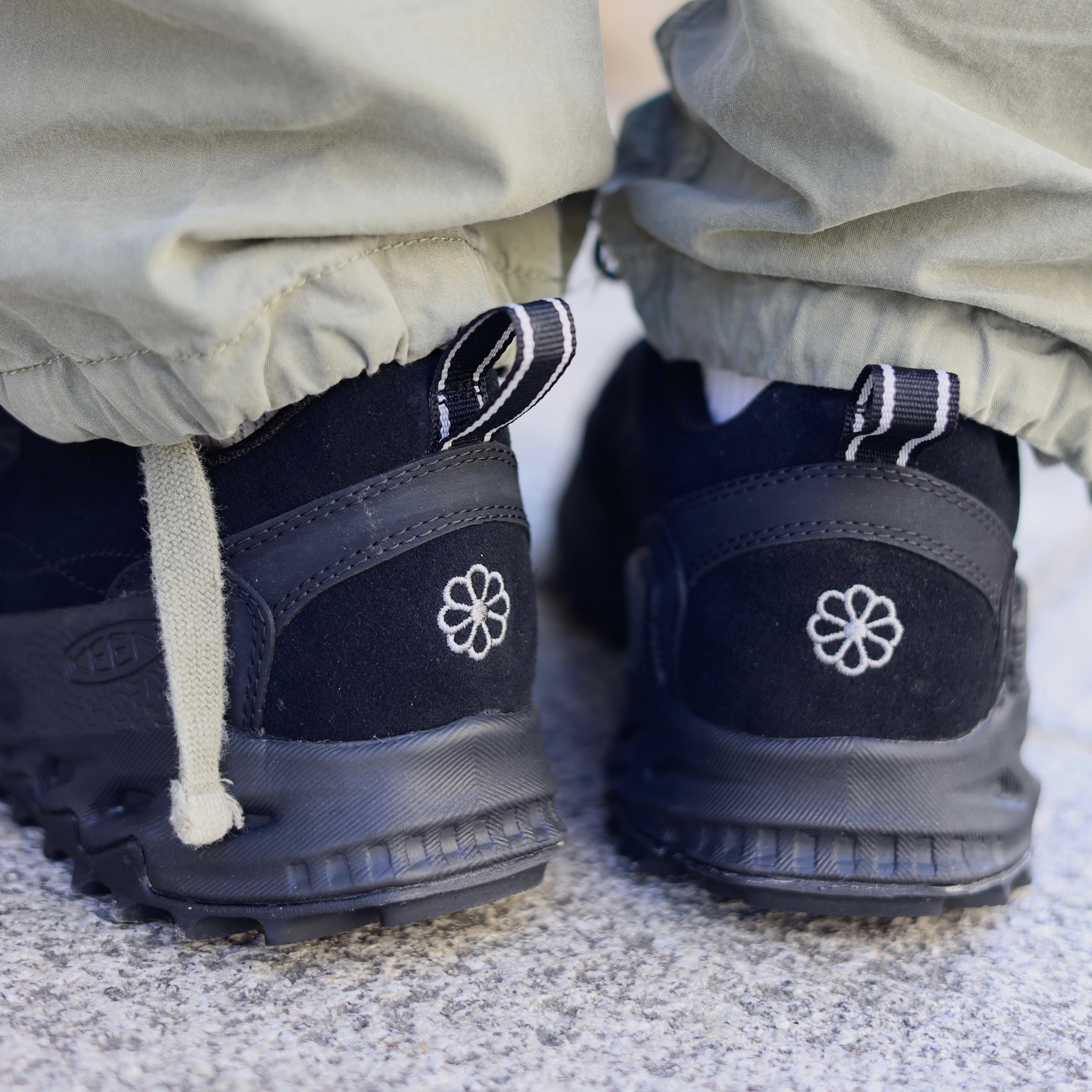 Jasper Zionic black / alloy