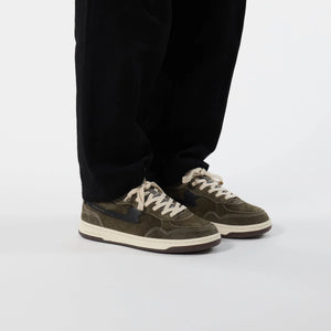 Pro-cup green suede