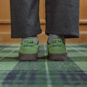 V-90 suede militar eagle