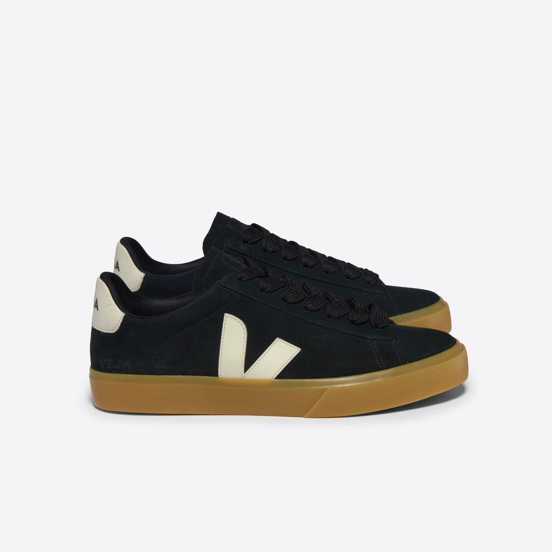 VEJA campo bold black pierre